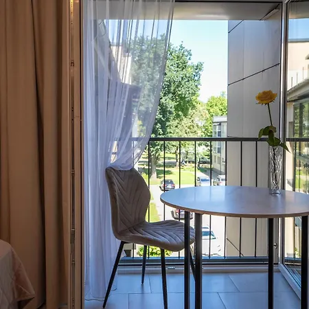 Studio Apartment Apartment *